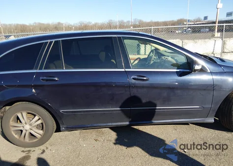 2008 Mercedes-Benz R 350 4Matic z USA, uszkodzony, nr VIN 4JGCB65E48A082959